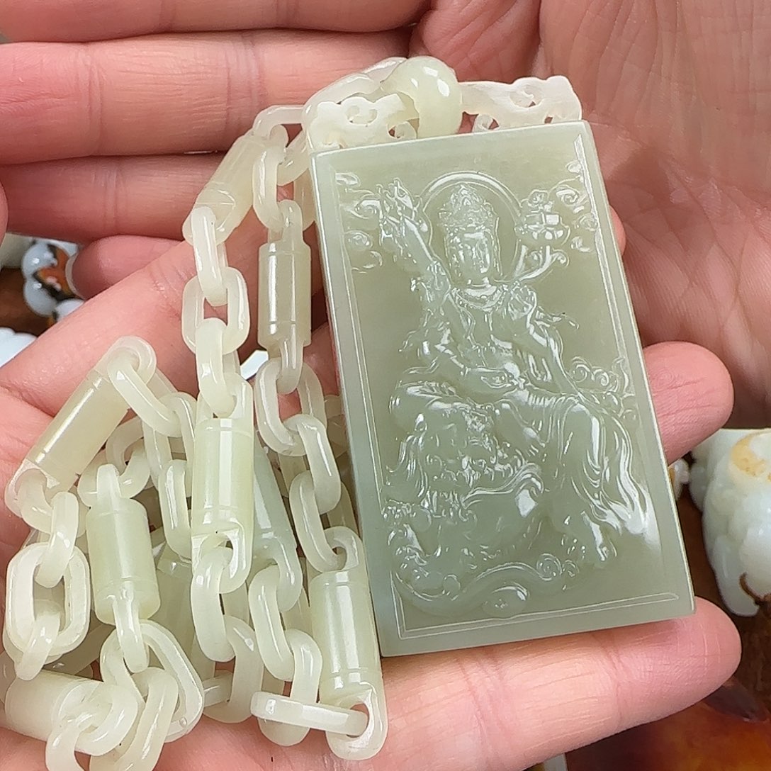 和田玉未镶嵌颈饰