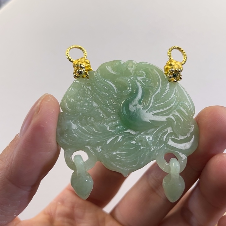 翡翠吊坠(赠链)未镶嵌代编织