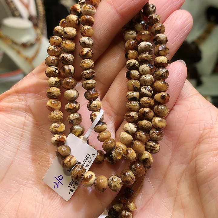 琥珀裸石未镶嵌我琥珀