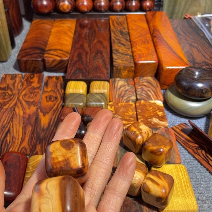 用***2墨西哥微凹黄檀手把