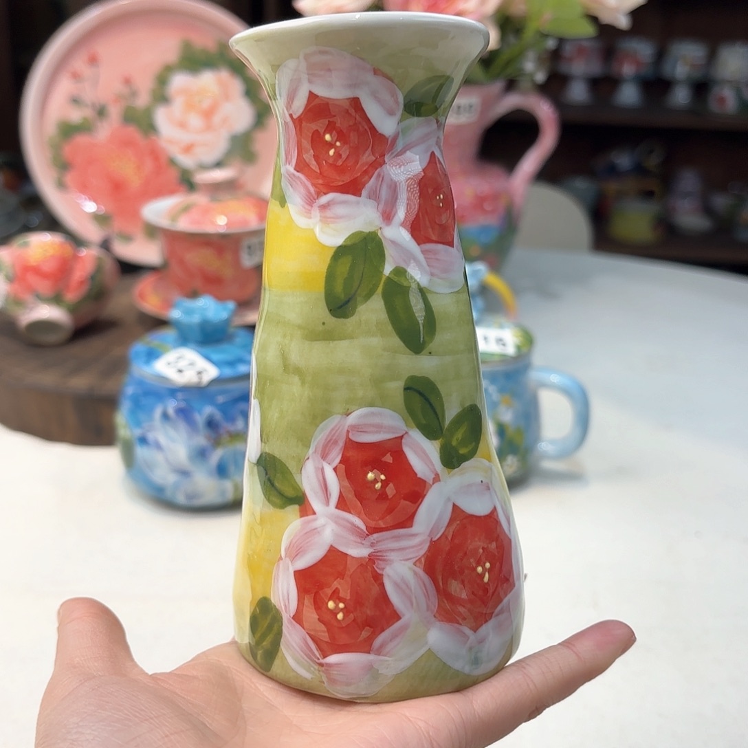 瓷片兔兔好可爱啊我