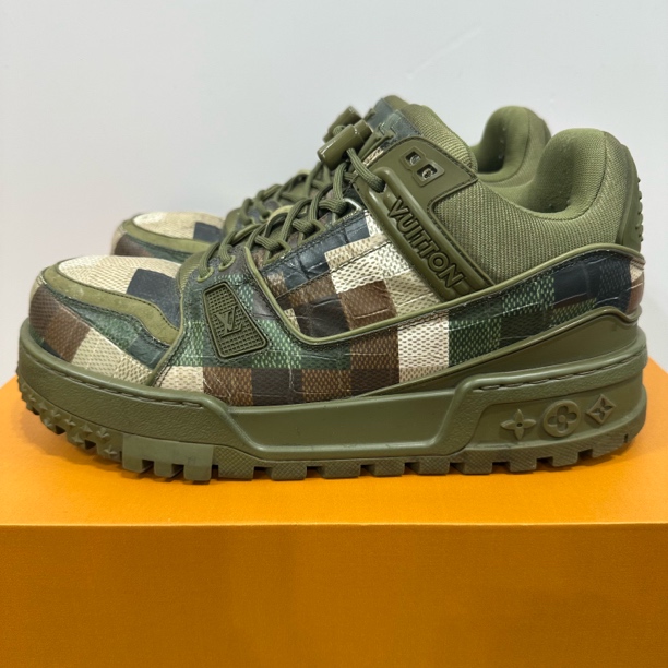 95新 LouisVuitton/路易威登 41.5码 trainer 绿迷彩胖丁 板鞋