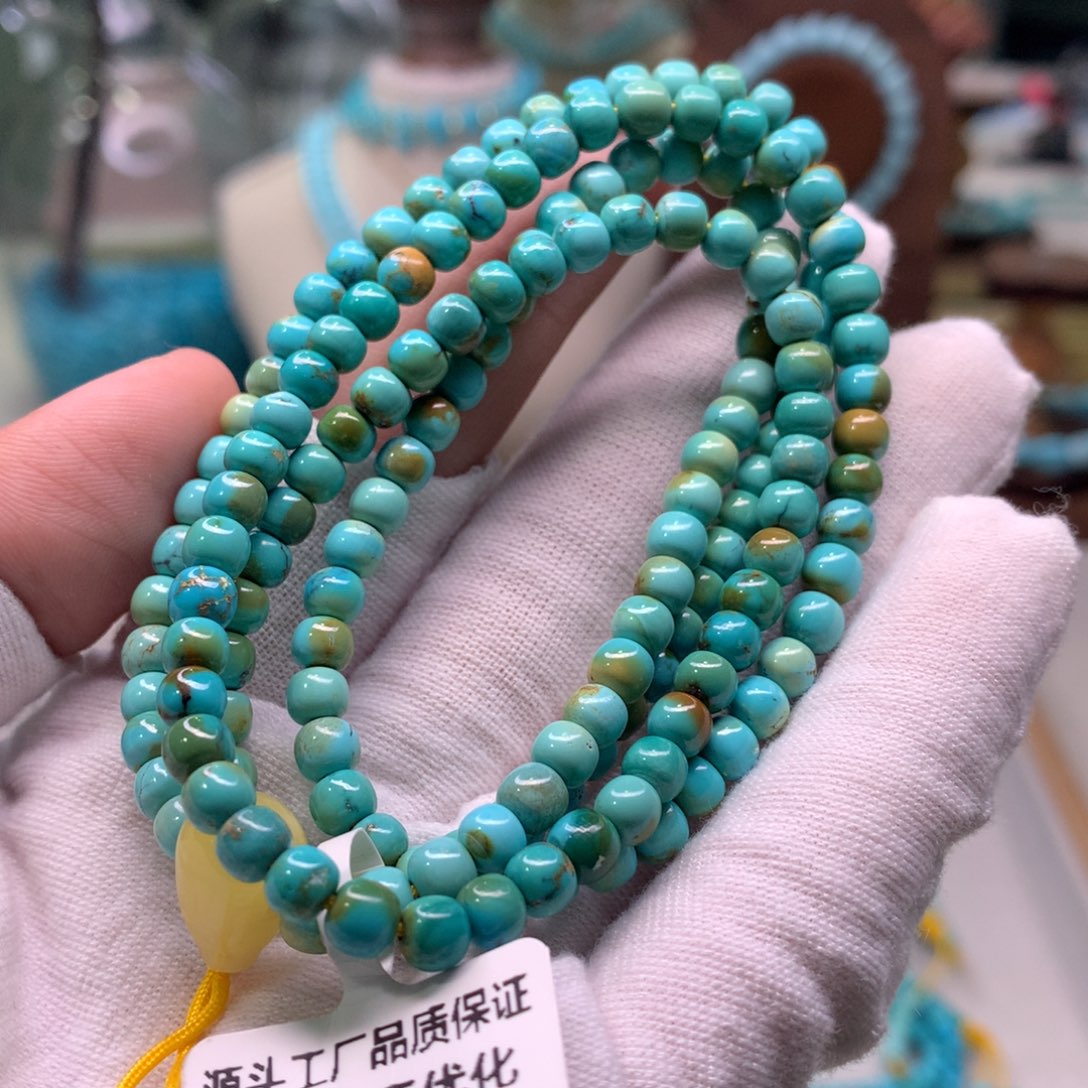 绿松石配饰未镶嵌