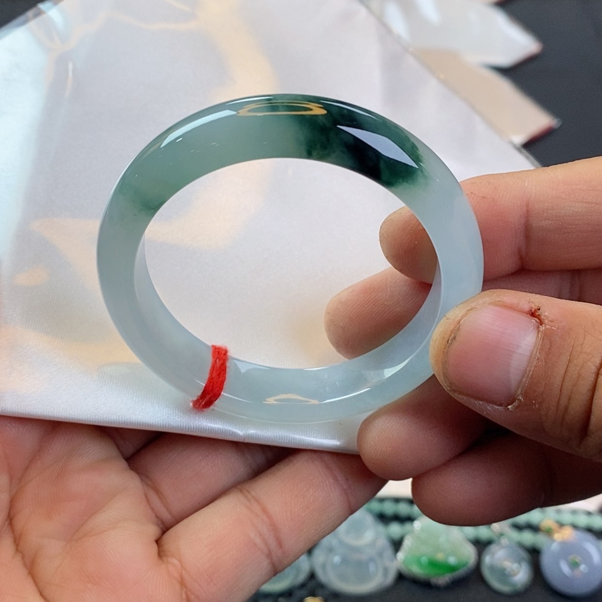 【闪购商品】未镶嵌手镯翡翠