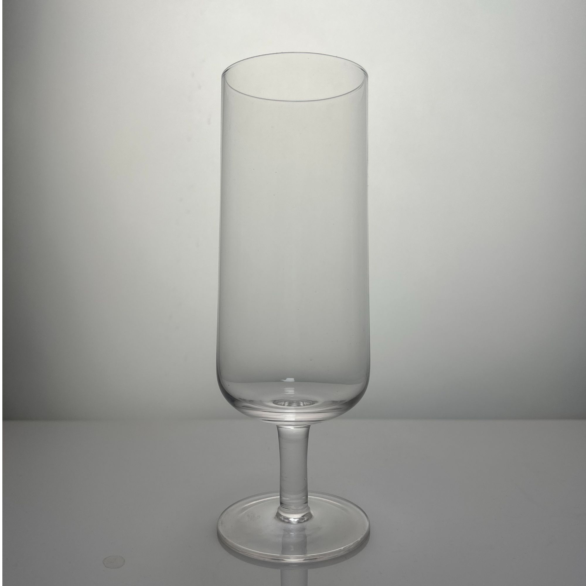 高脚果汁玻璃杯家用女简约透明耐热茶饮气泡水杯鸡尾酒饮品杯子