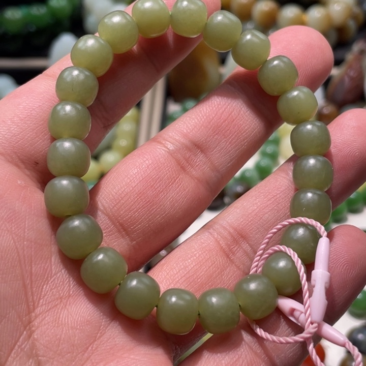 和田玉未镶嵌手链新疆沙枣青卡9老型柔光