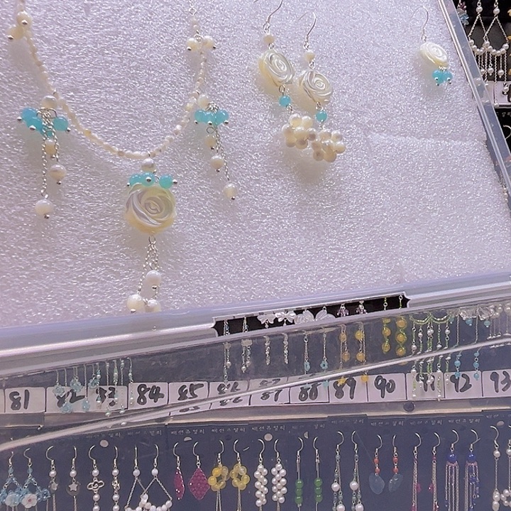 *****银S925镶嵌耳饰淡水珍珠