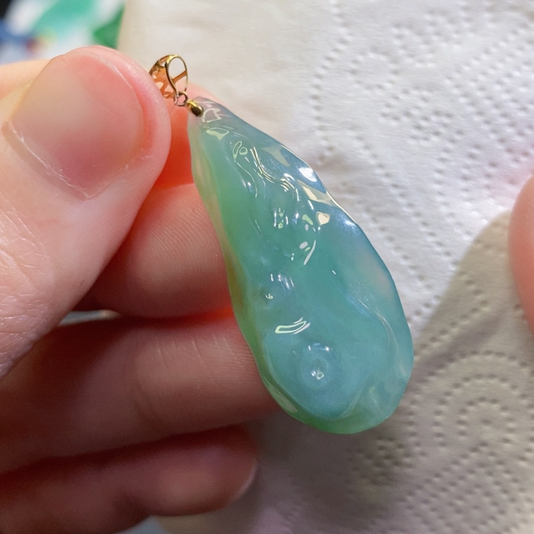 【闪购商品】翡翠吊坠(不含链)未镶嵌6375