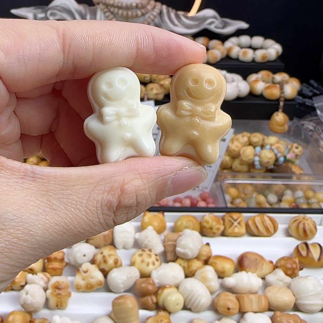 菩提根/象牙果吊坠全品牙果卡27大姜饼人10颗（备注颜色）