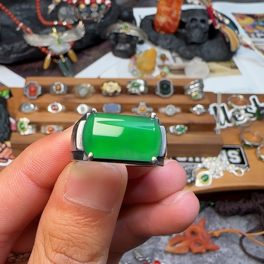 三***咪翡翠银S925镶嵌戒指