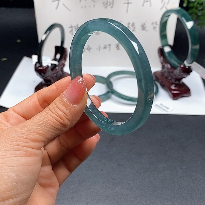 翡翠手镯未镶嵌54尺寸