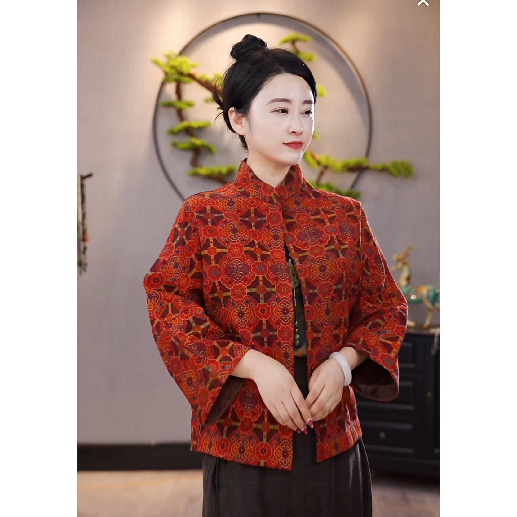  【千奈莉 】锦油缎双穿立领时尚短款设计师外套YJ031