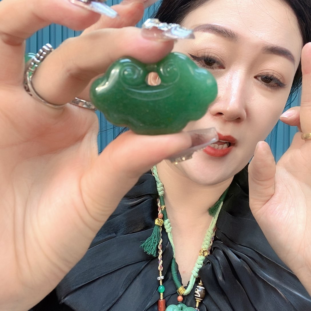 石英质玉手镯合金