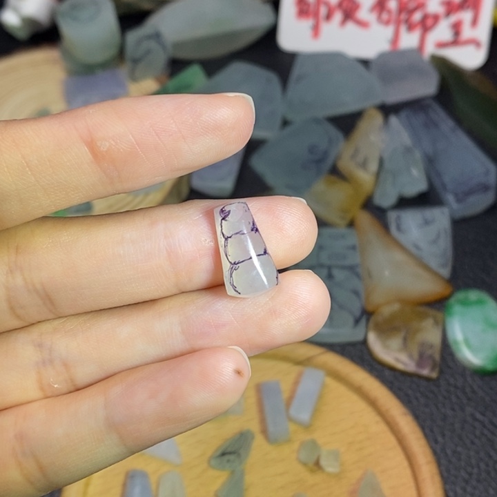 未镶嵌定制翡翠翡翠