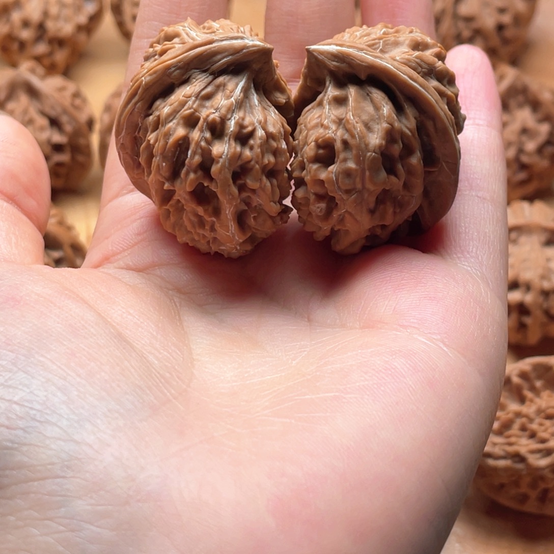 呵***…核桃手串/手链秦岭野生无名