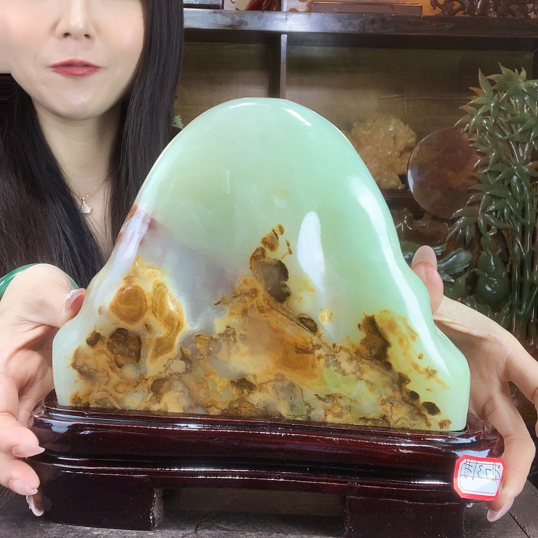 鸿***头石材天然原石石材