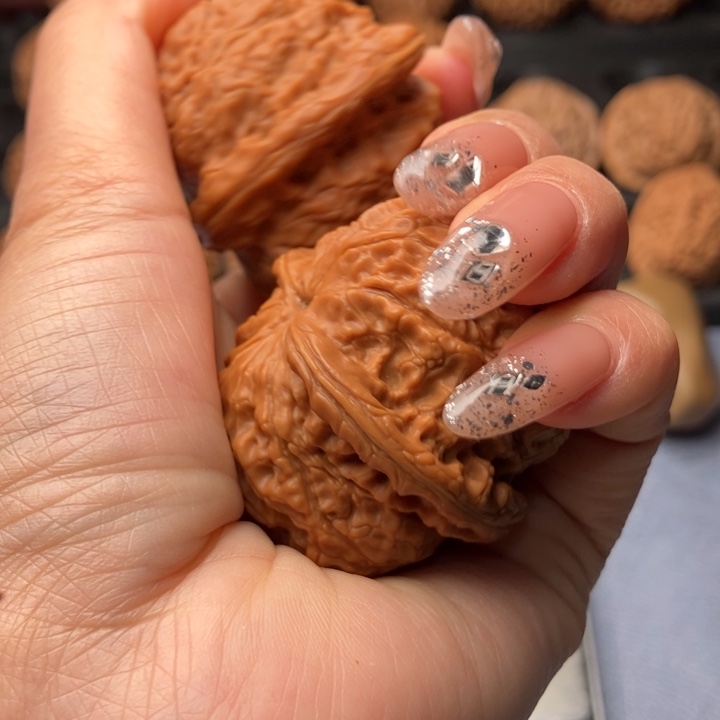 文玩核桃把件流*雨血麒麟42