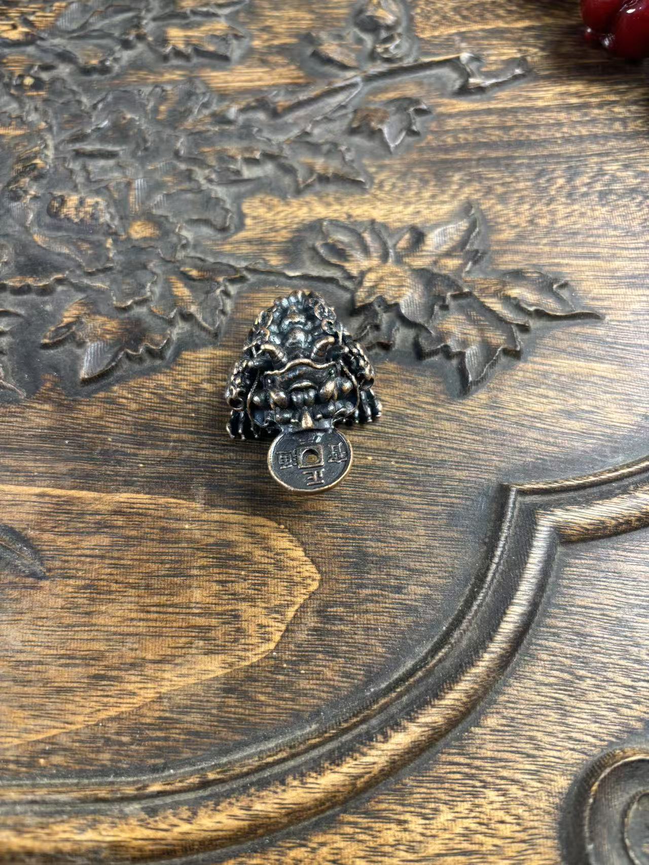 小铜蟾蜍一个{小七甄选}