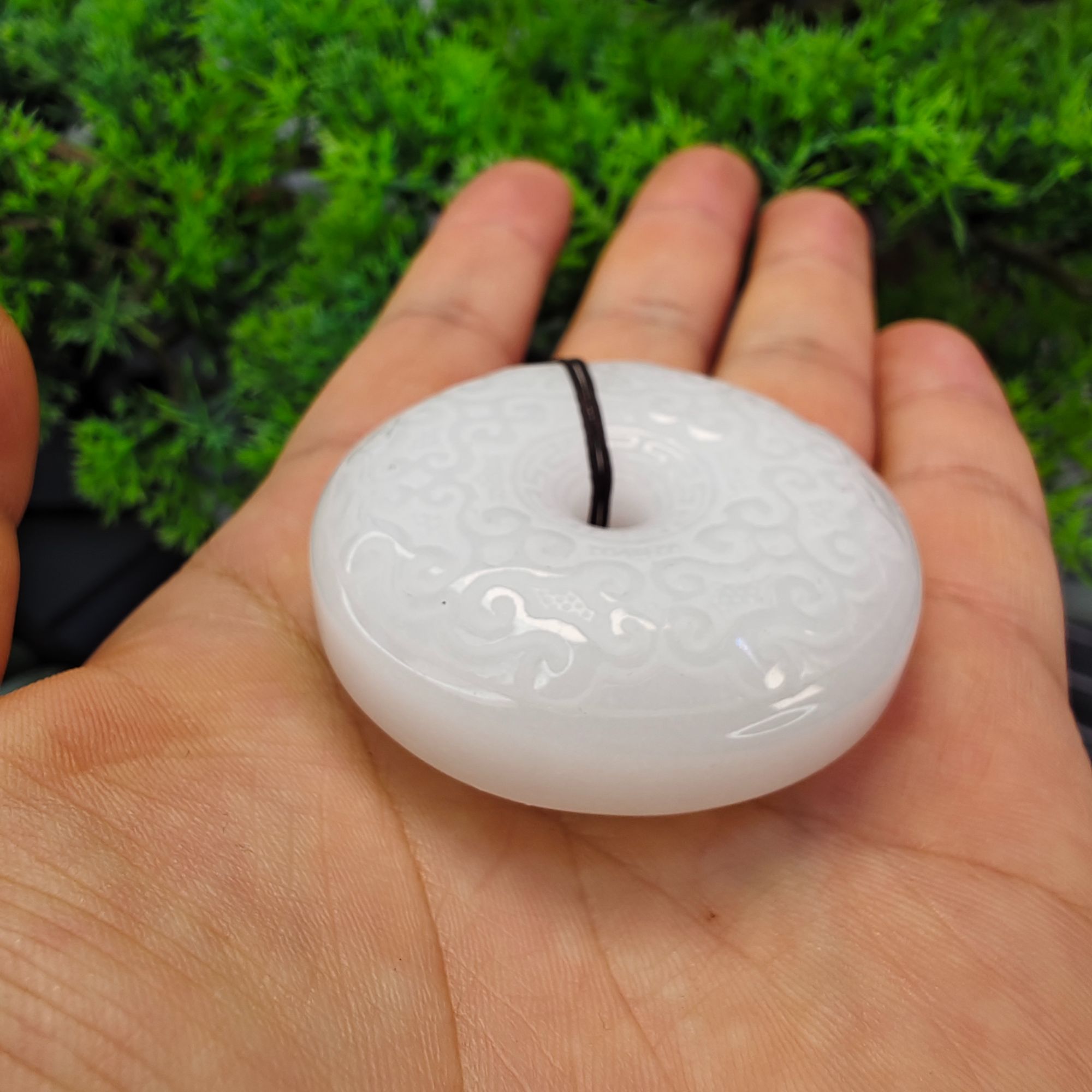 长安嘉玉新疆天然精美白色金丝玉平安扣精雕时尚百搭（多样性发一