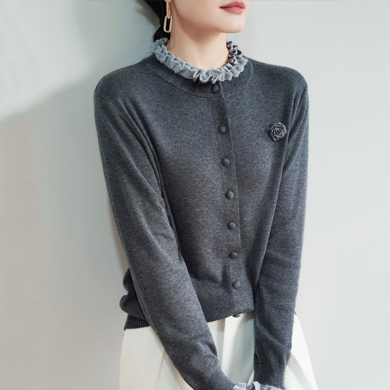 慵懒风撞色花边领针织开衫外套女秋冬宽松软糯毛衣设计感长袖上衣