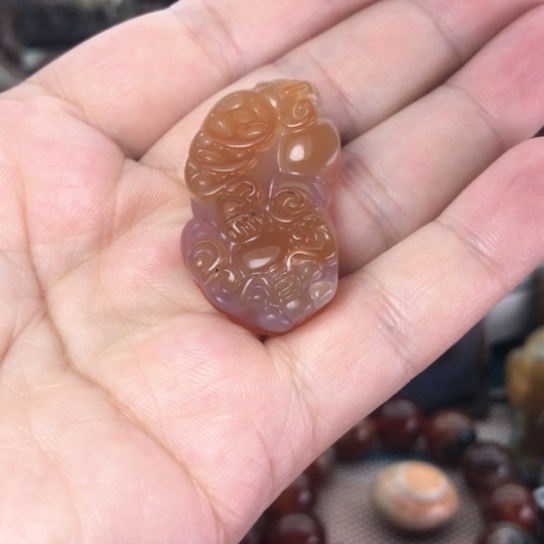 玛瑙/玉髓吊坠未镶嵌