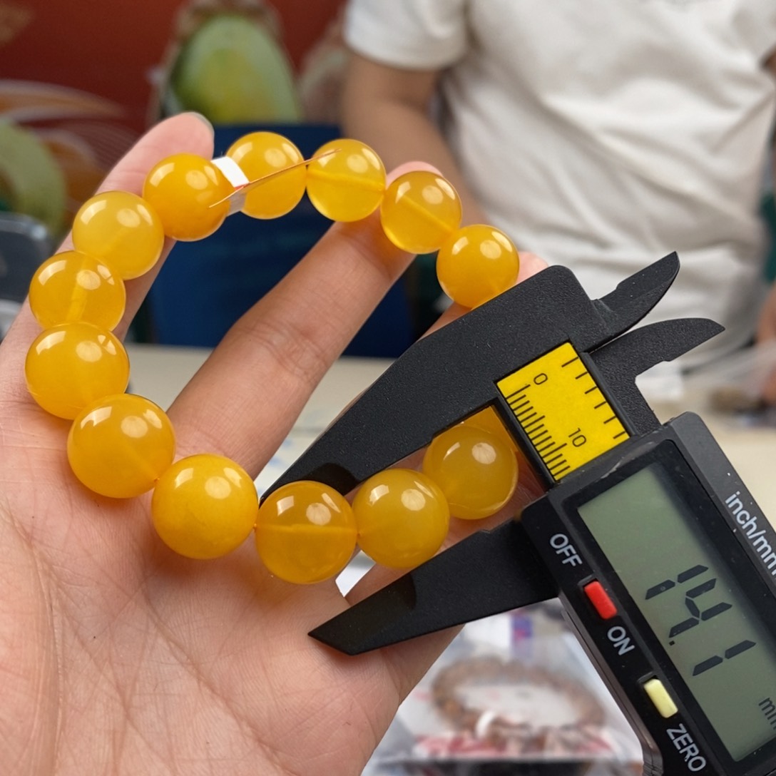 蜜蜡珠宝奇石未镶嵌