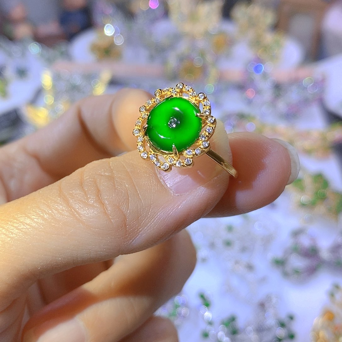 颈饰银S925镶嵌翡翠