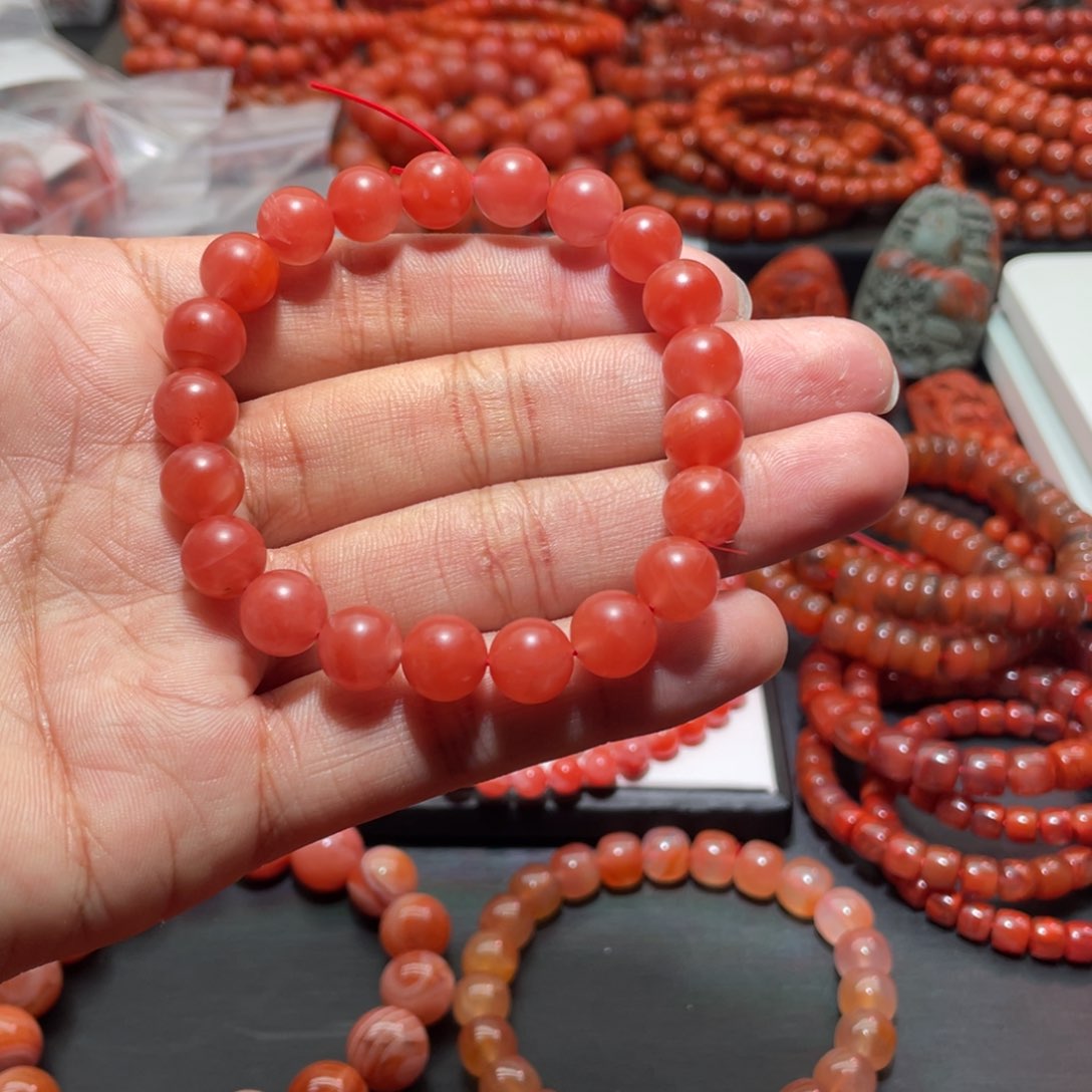 南红玛瑙手链未镶嵌