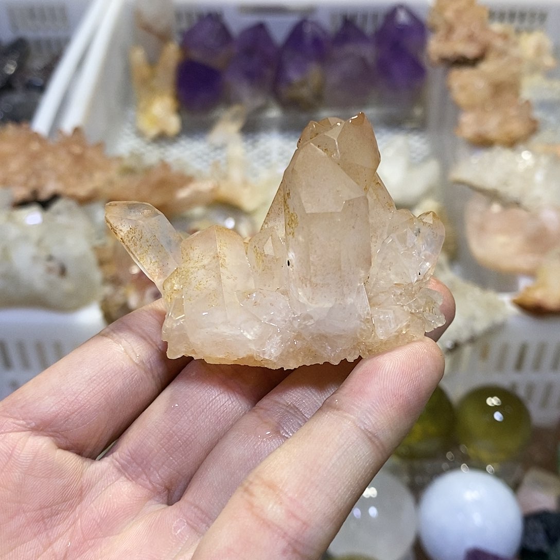 未镶嵌珠宝半成品水晶