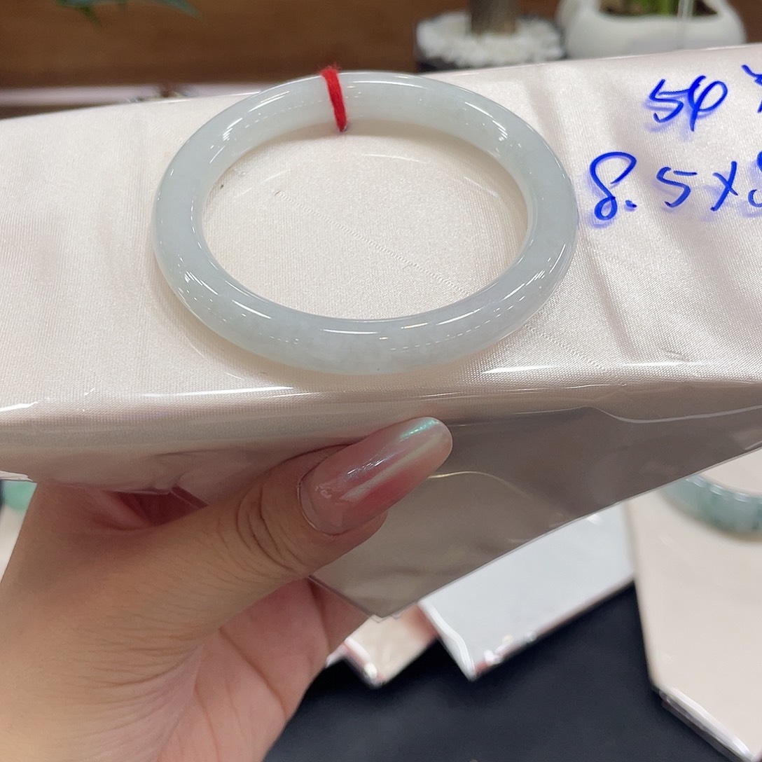 翡翠未镶嵌手镯天然缅甸A货翡翠3