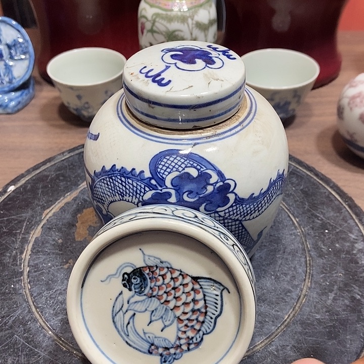 摆件陶瓷工艺美术品的东西