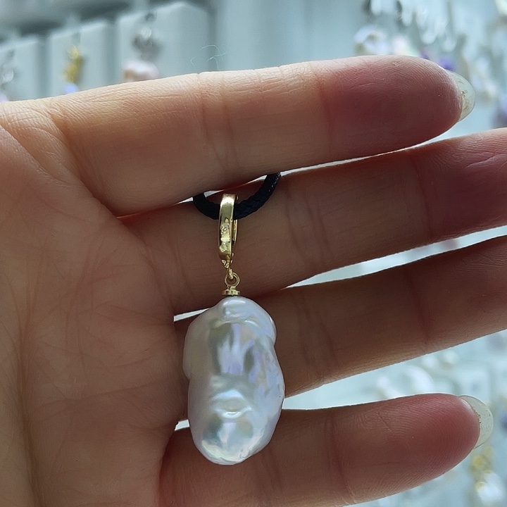 淡水珍珠颈饰未镶嵌