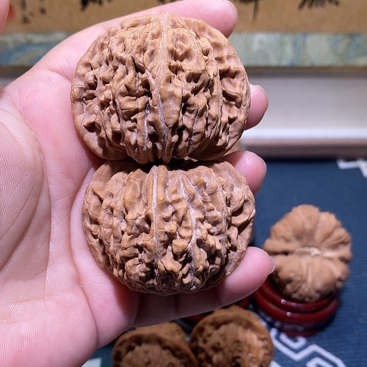 文玩核桃把件47蓟县山地四座楼