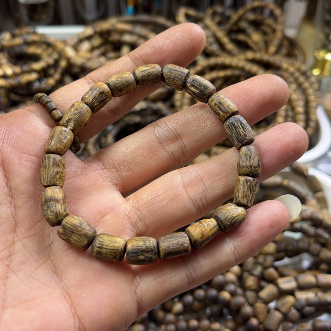 沉香手串金沙叶随形单圈手串  多样性发其一