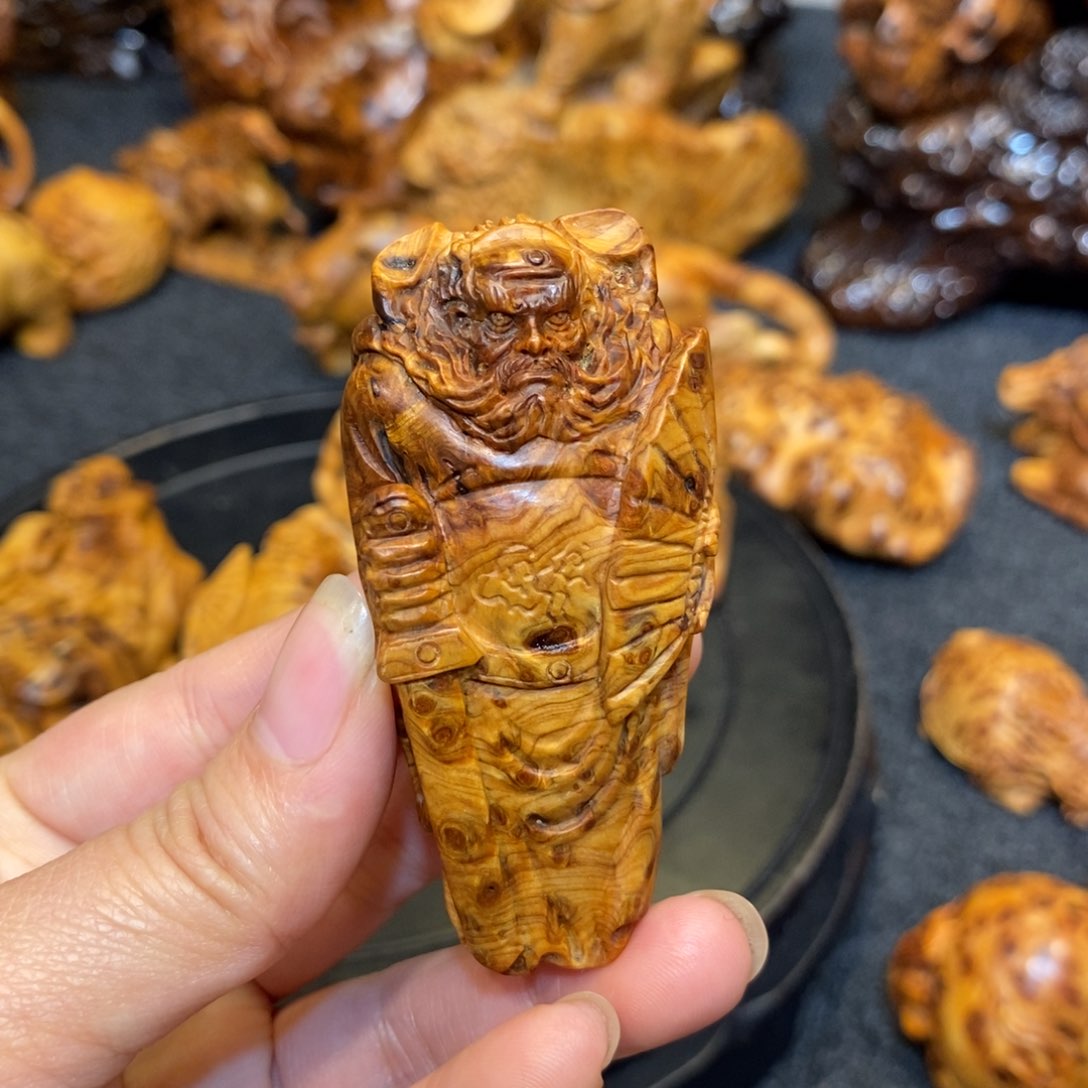 柏木（崖柏）太行精品陈化瘤疤钟馗