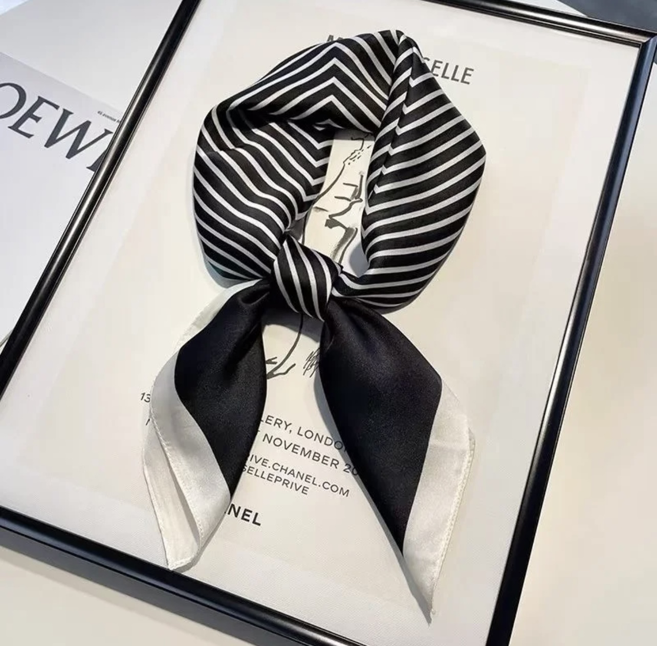 高级轻奢风陶瓷相连潮流气质围巾