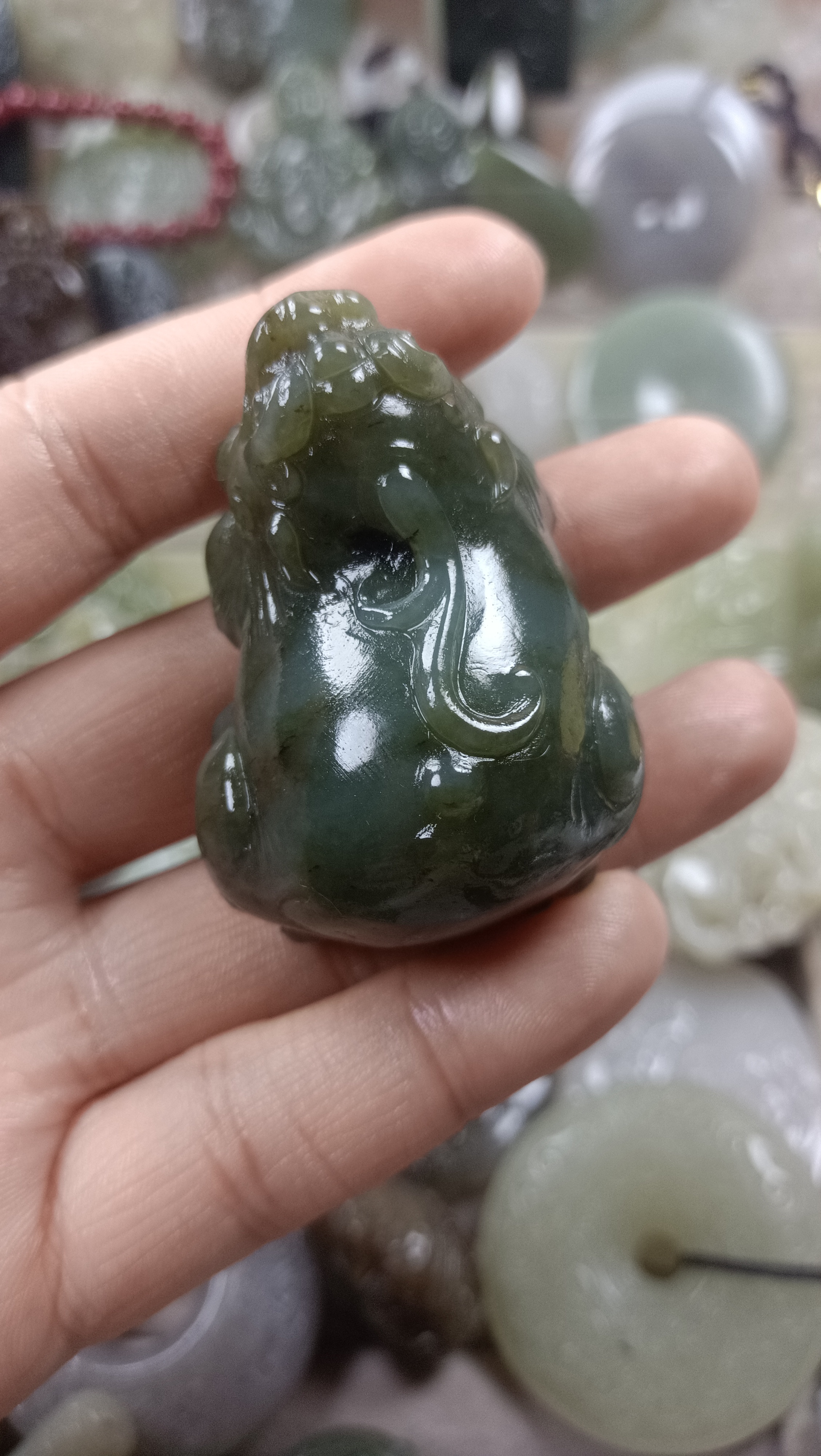 天然和田玉貔貅来了
