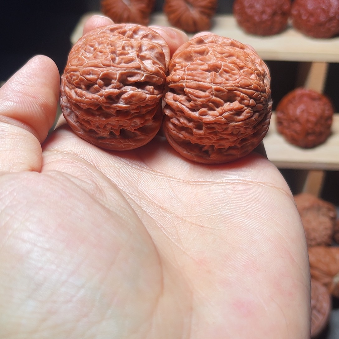 M***g文玩核桃把件磨盘