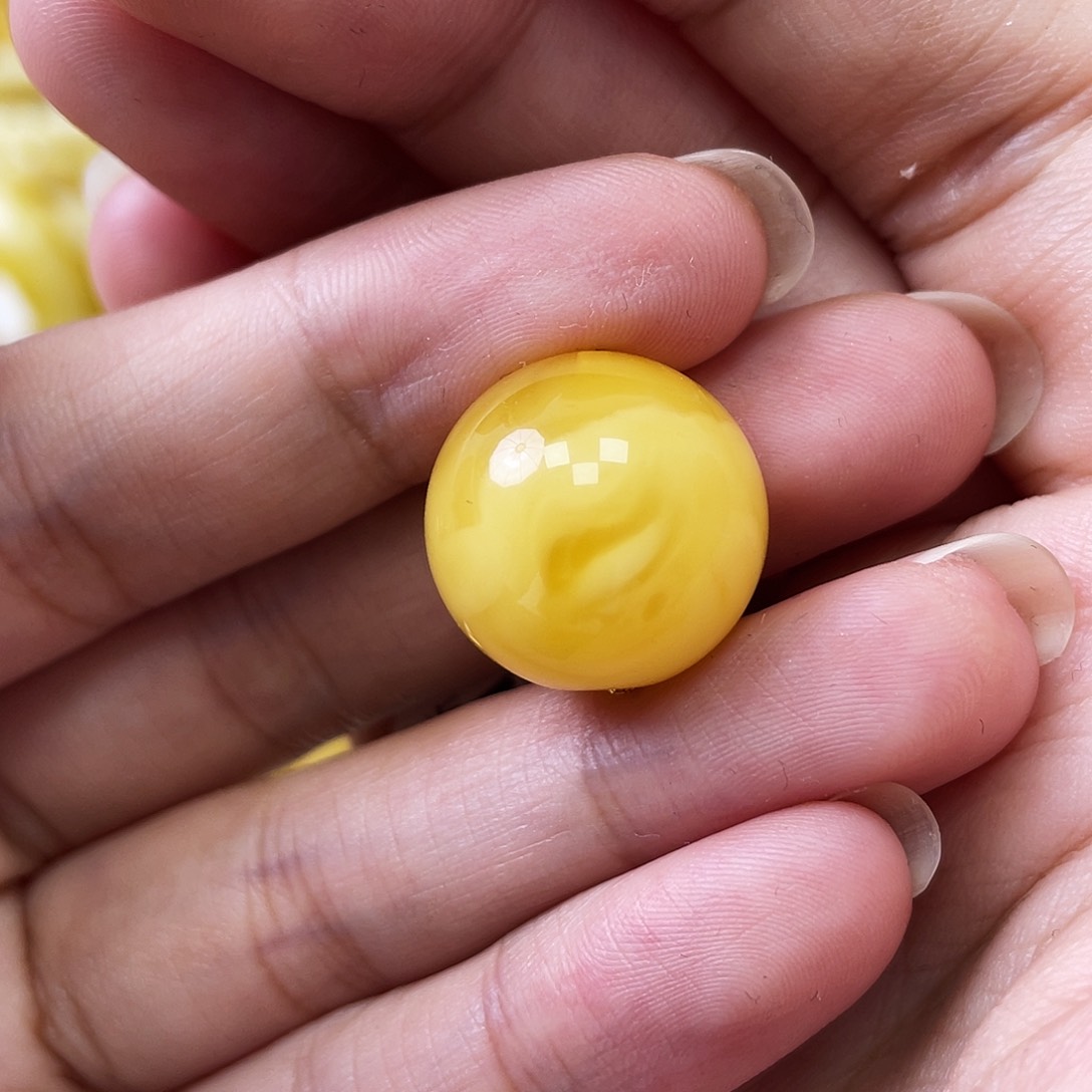 琥珀未镶嵌珠宝奇石16.9mm 全品