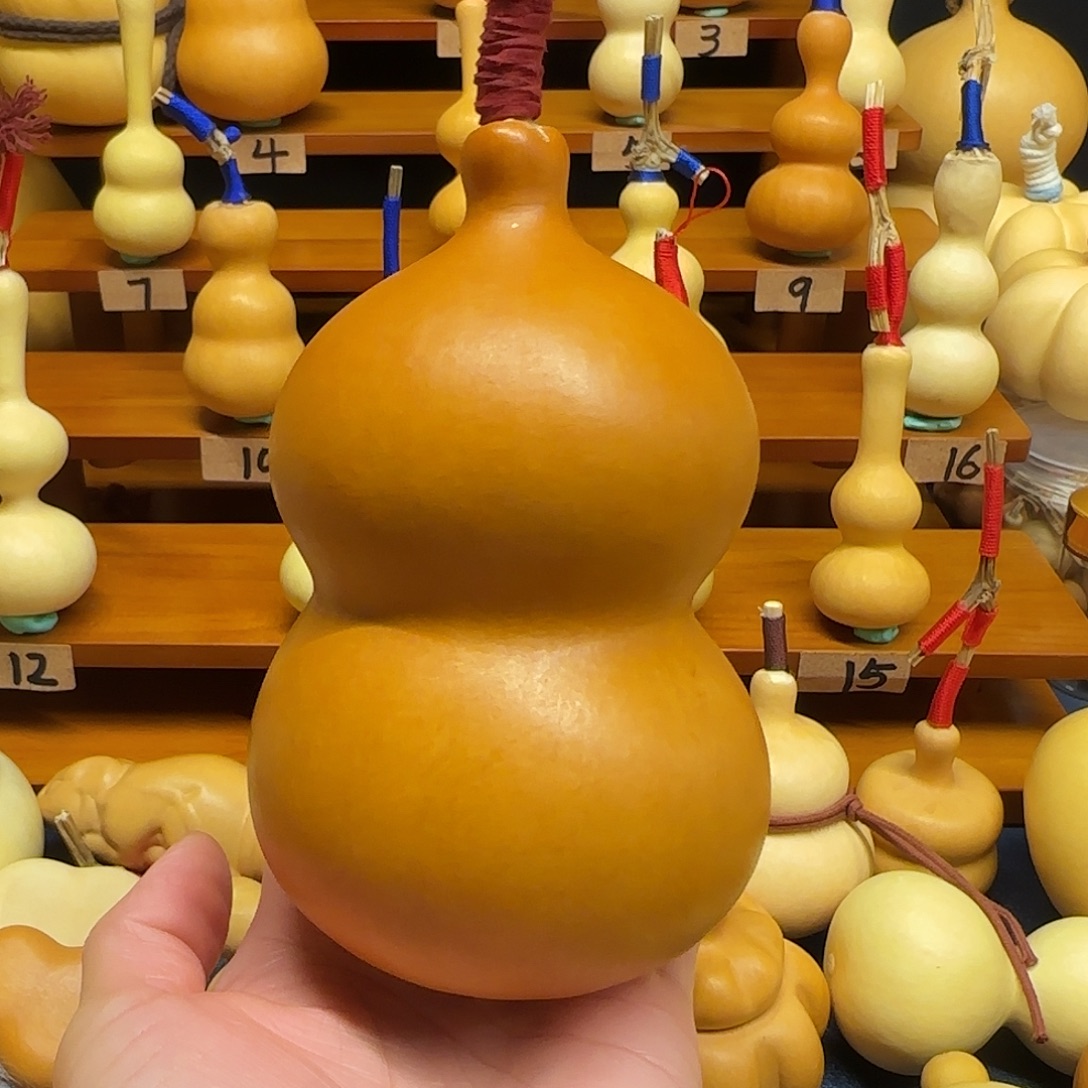 A精品文玩手把小尺寸葫芦