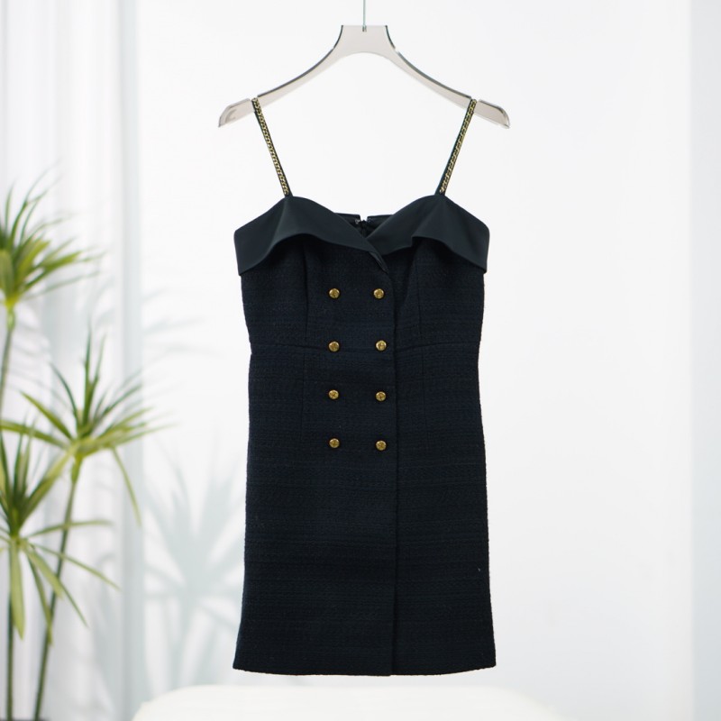 卓系列  F509  女装时尚撤柜吊带连衣裙黑色