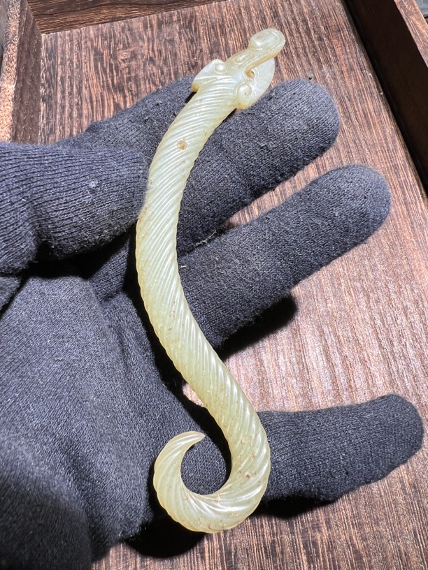 **精美玉雕收藏佳品赤龙S