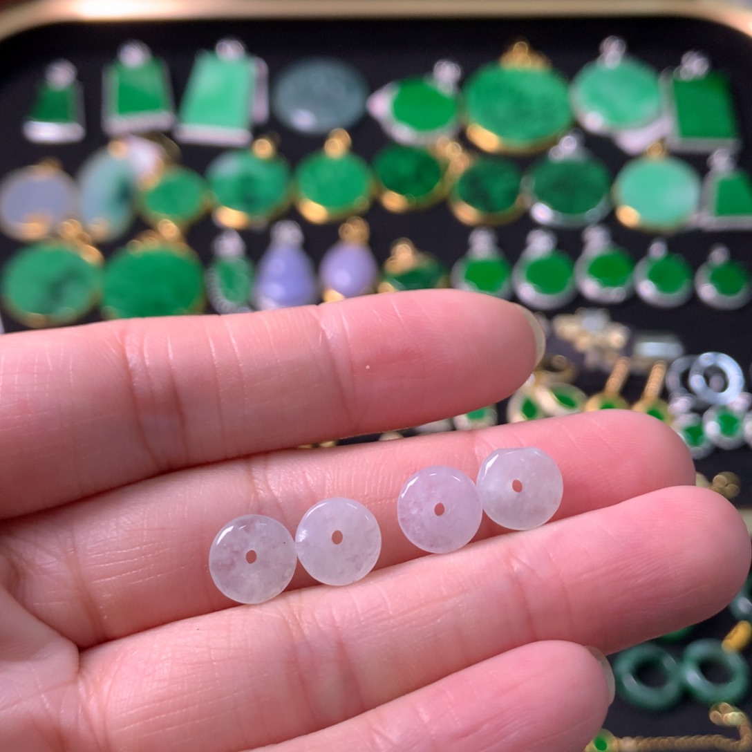 翡翠未镶嵌吊坠(不含链)有冰丝