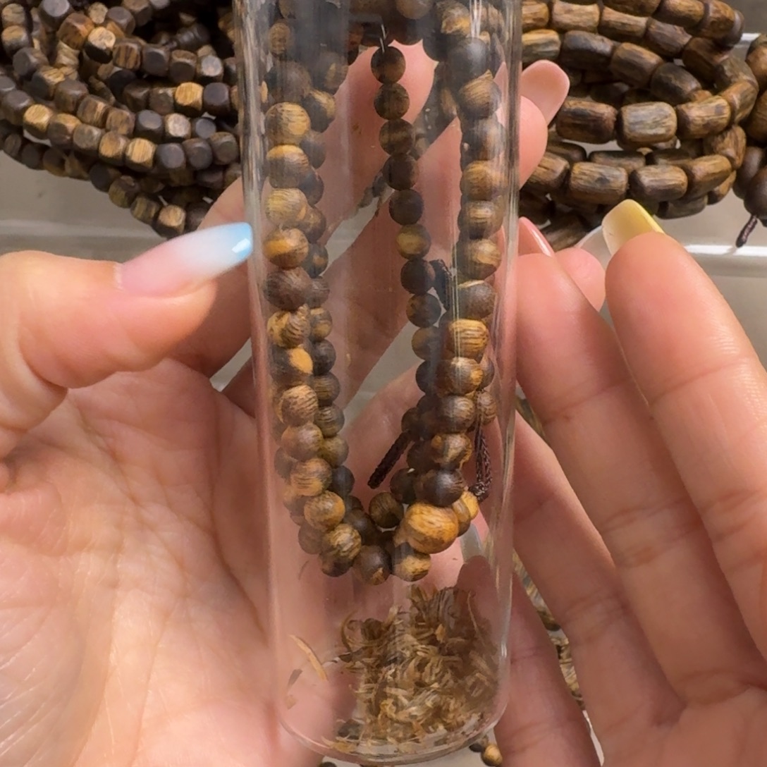 沉香碎屑沉香奇楠沉香乌身圆叶