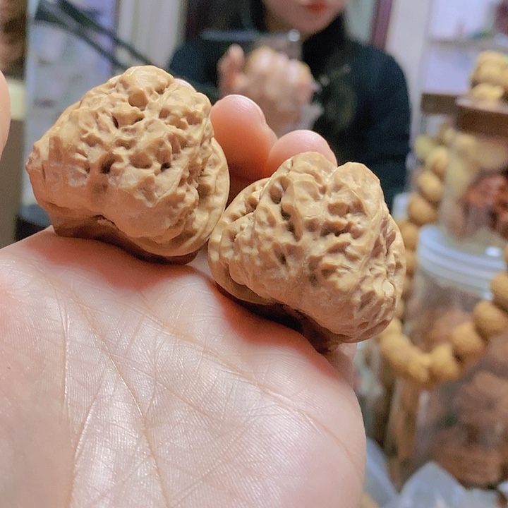 【闪购商品】文玩核桃把件38蛤蟆头