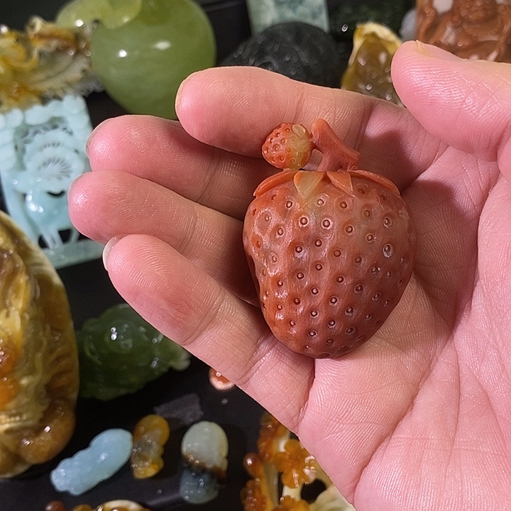 旖***㚘蛇纹石玉合金颈饰