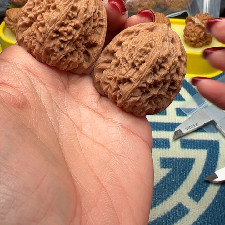 桃核吊坠文玩南疆石