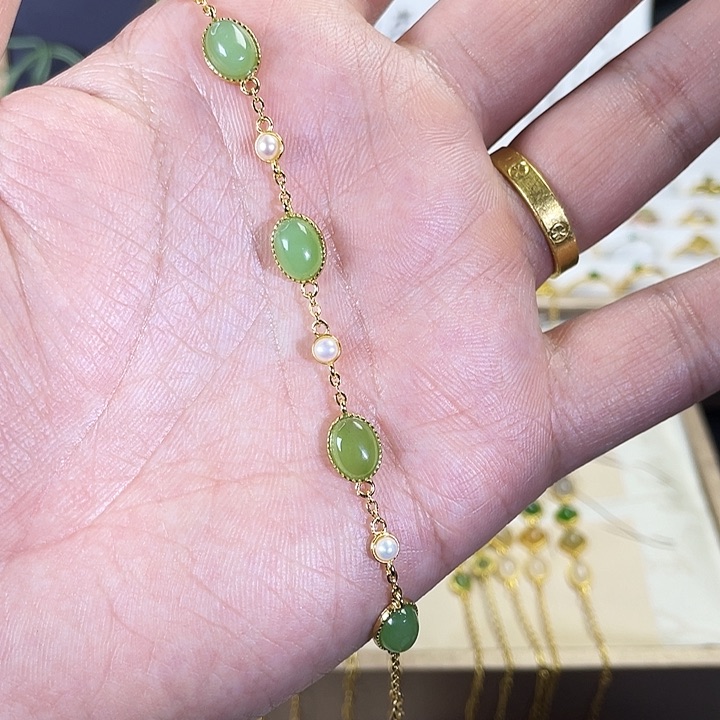 和田玉银S925镶嵌颈饰