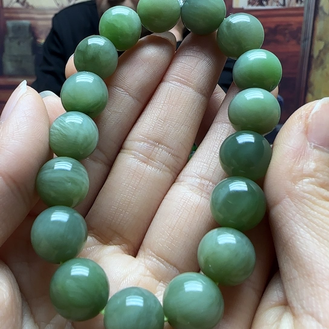 和田玉手串未镶嵌