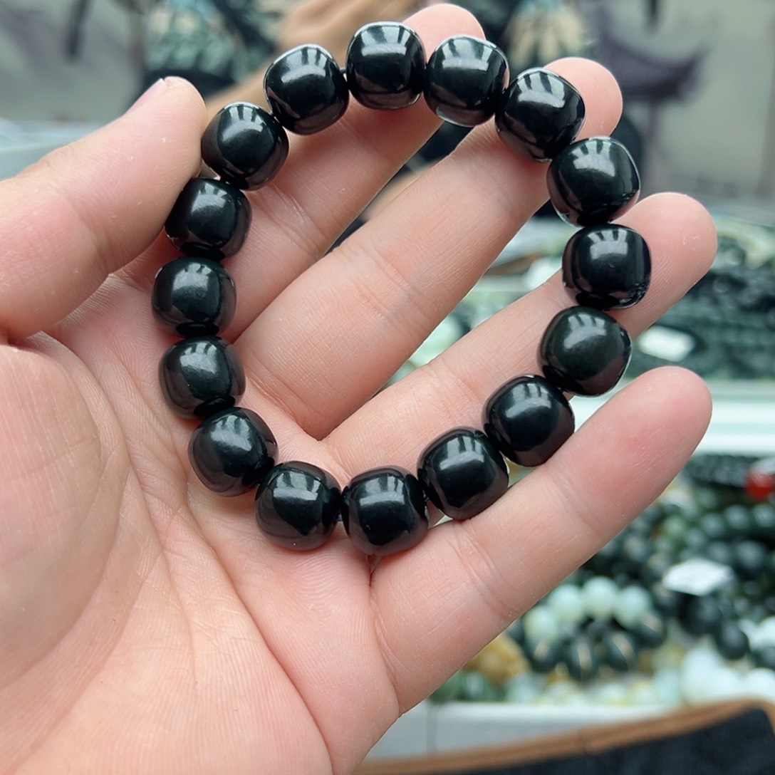 和田玉手串未镶嵌